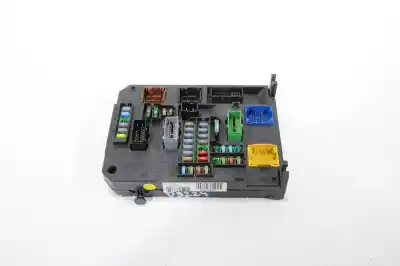 Peça sobressalente para automóvel em segunda mão Caixa De Fusíveis E Relés por CITROEN C4 LIM. Collection Referências OEM IAM 9665547480  