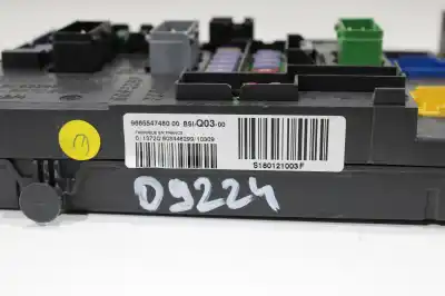 Peça sobressalente para automóvel em segunda mão caixa de fusíveis e relés por citroen c4 lim. collection referências oem iam 9665547480  