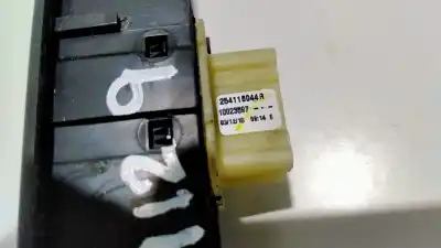 Second-hand car spare part left front power window switch for renault clio iv business oem iam references 254118044r  