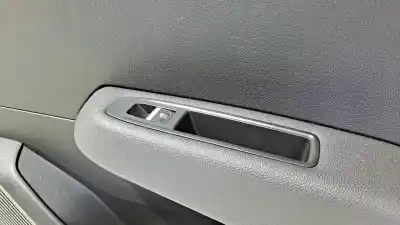 Peça sobressalente para automóvel em segunda mão forra / revestimento da porta traseira direita por renault clio v zen referências oem iam 829a04039r  