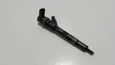 Pezzo di ricambio per auto di seconda mano Iniettore per CHRYSLER VOYAGER (RG) 2.8 CRD LX Riferimenti OEM IAM 0445110059  