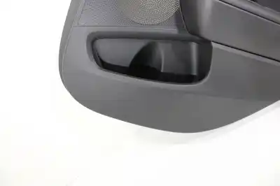 Автозапчастина б/у обликка задніх правіх дверей для kia ceed tech посилання на oem iam 83360j7010  