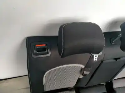 Автозапчастина б/у задні сидіння для kia cee´d drive посилання на oem iam   