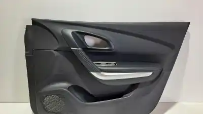 Peça sobressalente para automóvel em segunda mão forra / revestimento da porta dianteira direita por renault kadjar s-edition referências oem iam 809007079r  