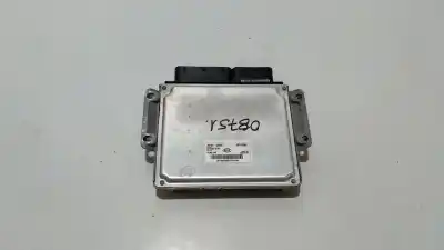 Pièce détachée automobile d'occasion  pour KIA CARNIVAL  Références OEM IAM 391044X930  28128346
