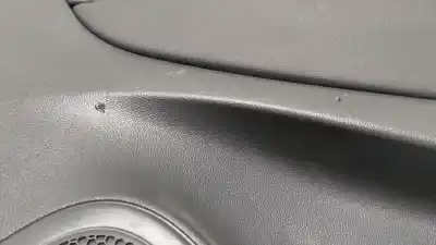 Peça sobressalente para automóvel em segunda mão forra / revestimento da porta traseira direita por renault captur zen referências oem iam 829a09396r  