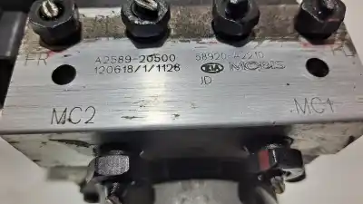 Peça sobressalente para automóvel em segunda mão abs por kia cee´d drive referências oem iam 58920a2210 6158945200 a258920500