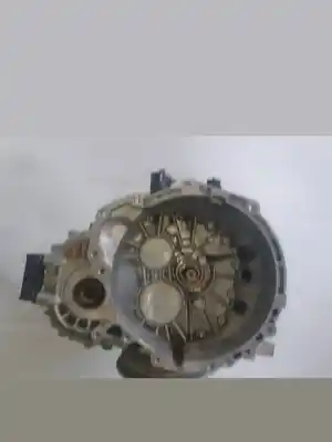 Pièce détachée automobile d'occasion  pour KIA CARNIVAL  Références OEM IAM 4300038050 G071010400 