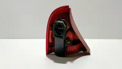 Автозапчастина б/у правий ліхтар для renault clio ii fase ii (b/cb0) confort expression посилання на oem iam 8200071414  