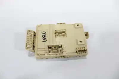 Pezzo di ricambio per auto di seconda mano scatola relè/fusibili per kia ceed tech riferimenti oem iam 91951j7700  