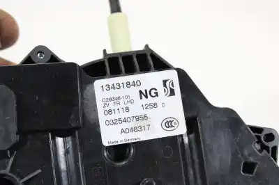 Автозапчасти б/у замок передней правой двери за opel corsa e selective ссылки oem iam 13431840  