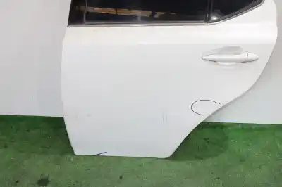 Автозапчастина б/у двері задні ліві для lexus is200 (ds2/is2) 220d посилання на oem iam   