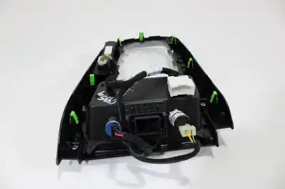 Автозапчастина б/у молдинг для kia ceed tech посилання на oem iam 84615j7010  84631j7100