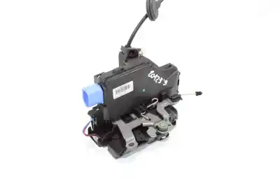 Pièce détachée automobile d'occasion  pour VOLKSWAGEN TOURAN (1T3)  Références OEM IAM 7L0839015H  