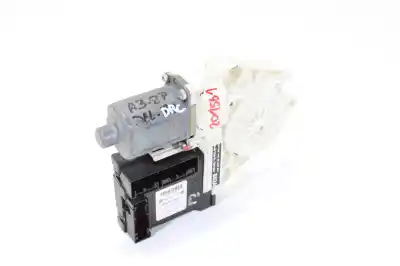 Pezzo di ricambio per auto di seconda mano motore alzacristalli anteriore destro per audi a3 (8p) 2.0 tdi ambiente riferimenti oem iam e840311202  8p0959802a