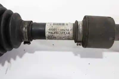 Peça sobressalente para automóvel em segunda mão transmissão dianteira esquerda por kia cee´d emotion referências oem iam 495011h210  