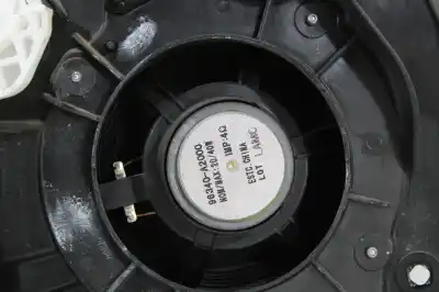 Second-hand car spare part passenger side right window regulator for kia cee´d uefa euro 2016 oem iam references 82480a2311  617013001