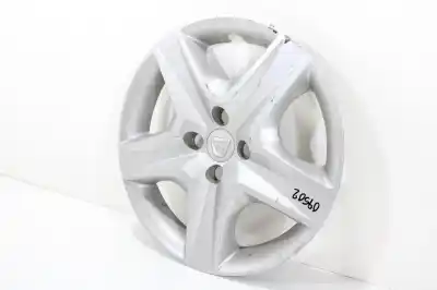 Pièce détachée automobile d'occasion capuchons de moyeux pour dacia sandero stepway références oem iam 403154000r  403151369r