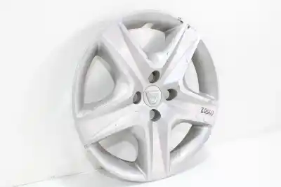 Pièce détachée automobile d'occasion capuchons de moyeux pour dacia sandero stepway références oem iam 403154000r  403151369r