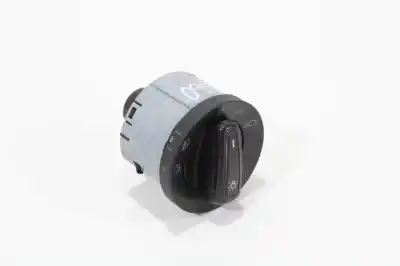 İkinci el araba yedek parçası  için SKODA RAPID  OEM IAM referansları 5E0941431F  10095090