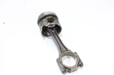 Second-hand car spare part piston for skoda rapid active oem iam references   