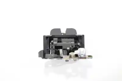 Second-hand car spare part trunk lock for skoda spaceback (5h) active oem iam references 8r0827505a   Second-hand car spare part trunk lock for skoda spaceback (5h) active oem iam references 8r0827505a