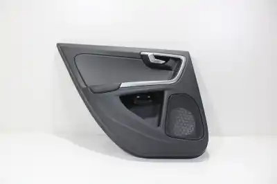Pezzo di ricambio per auto di seconda mano rivestimento portiera posteriore sinistra per volvo v60 kombi momentum riferimenti oem iam 8686854