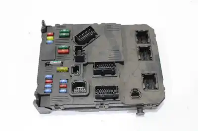 Peça sobressalente para automóvel em segunda mão caixa de fusíveis e relés por citroen c2 furio referências oem iam 9653667380