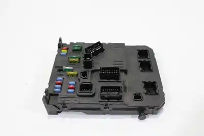 Peça sobressalente para automóvel em segunda mão caixa de fusíveis e relés por peugeot 407 sw st confort referências oem iam 9655708480