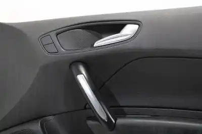 Автозапчастина б/у обработка передніх правіх дверей для audi a1 (8x) ambition посилання на oem iam 8x3867118  
