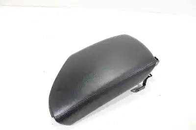 Peça sobressalente para automóvel em segunda mão apoio de braço consola central por hyundai i40 tecno blue referências oem iam 