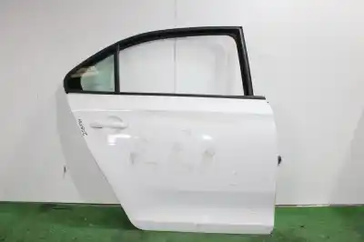 İkinci el araba yedek parçası ARKA SAG KAPI için SKODA RAPID  OEM IAM referansları   