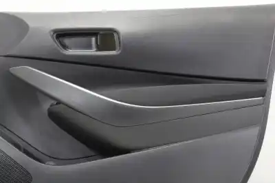 Peça sobressalente para automóvel em segunda mão forra / revestimento da porta dianteira direita por toyota corolla (e21) hybrid active referências oem iam 670610z420  67615x1g01