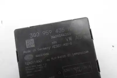 Автозапчасти б/у электронный модуль за skoda superb combi (3v5) sportline 4x4 ссылки oem iam 3q0959435n  