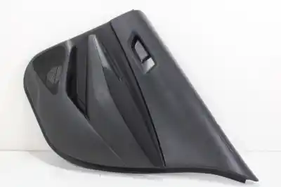 Peça sobressalente para automóvel em segunda mão forra / revestimento da porta traseira direita por toyota corolla (e21) hybrid active referências oem iam 670610z420c2  67617x1g01