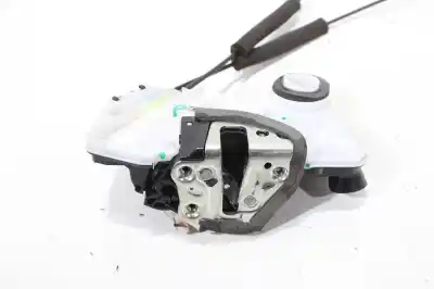 Second-hand car spare part front right door lock for toyota corolla (e21) hybrid active oem iam references   