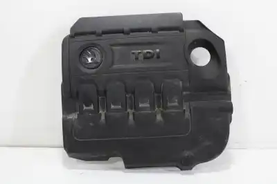 Pezzo di ricambio per auto di seconda mano coperchio motore per skoda superb (3v3) ambition riferimenti oem iam 04l103925t  