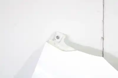 Second-hand car spare part front right fin for citroen c4 berlina millenium oem iam references   