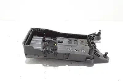 Автозапчастина б/у середній для skoda kodiaq active посилання на oem iam 5qf915331c