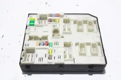Peça sobressalente para automóvel em segunda mão caixa de fusíveis e relés por renault laguna coupe base referências oem iam 284b68606r  