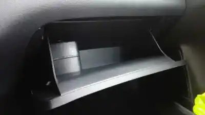 Pièce détachée automobile d'occasion boite à gants pour hyundai i20 elegant références oem iam 