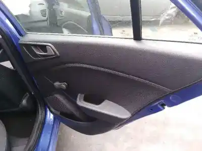 Peça sobressalente para automóvel em segunda mão forra / revestimento da porta traseira direita por hyundai i20 essence referências oem iam 