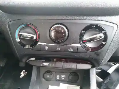 Peça sobressalente para automóvel em segunda mão comando de sofagem (chauffage / ar condicionado)  por hyundai i20 essence referências oem iam 