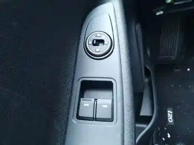 Peça sobressalente para automóvel em segunda mão botão / interruptor elevador vidro dianteiro esquerdo por hyundai i20 essence referências oem iam 