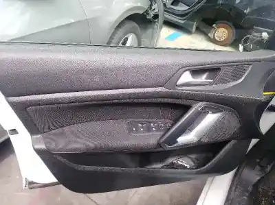 Second-hand car spare part left front door trim for peugeot 308 allure oem iam references 