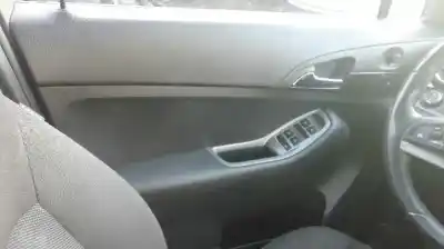 Peça sobressalente para automóvel em segunda mão forra / revestimento da porta dianteira esquerda por chevrolet orlando lt+ referências oem iam 