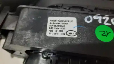 Автозапчастина б/у аераційна решіта для renault captur ii zen посилання на oem iam 687609954r  