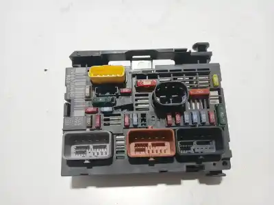 Second-hand car spare part FUSE BOX UNIT for PEUGEOT 308 I (4A_, 4C_)  OEM IAM references 9666700480  