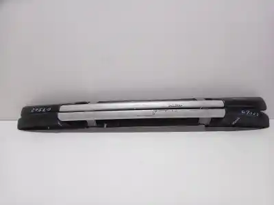 Pezzo di ricambio per auto di seconda mano Barre Del Tetto per DACIA SANDERO Stepway Riferimenti OEM IAM 738210512R 738204651R 