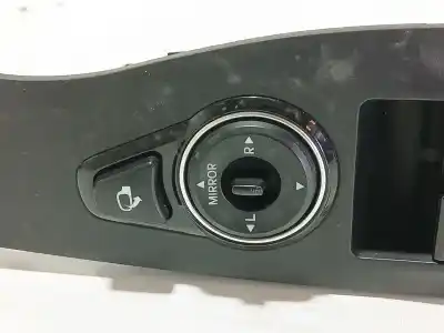 Second-hand car spare part left front power window switch for hyundai i40 i cw (vf) 1.7 crdi oem iam references 935703z000  